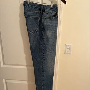 Old Navy 90's Straight Built-In Flex Jeans (Medium Wash)
